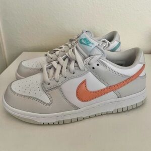 Nike Dunk Low